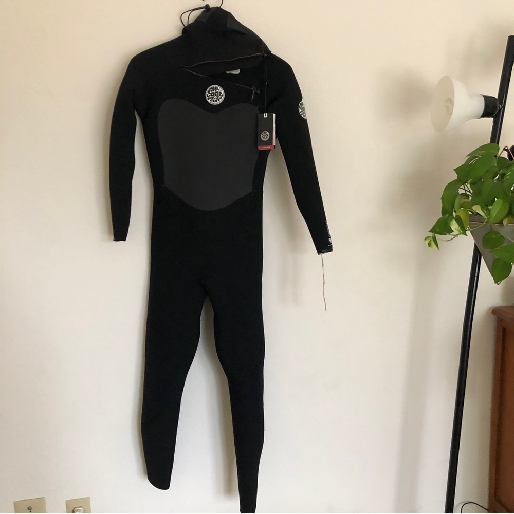 New 5/4 Rip Curl wetsuit Dawn Patrol 8T hooded chest zip